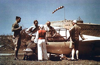 Rare photo couleur de Hanna Reitch, la Libye, 1939 (à confirmer).jpg