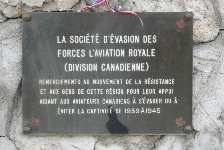 monu_resistance_echallon_09.jpg
