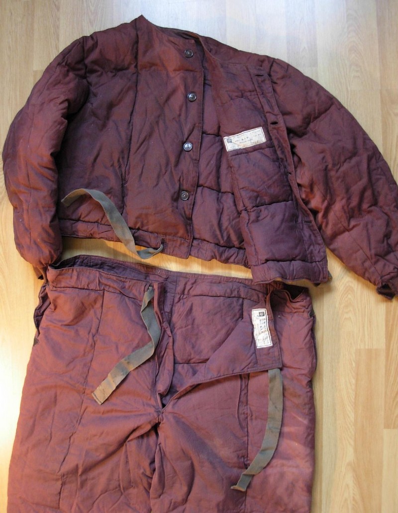 ensemble blouson pantalon dessous.JPG