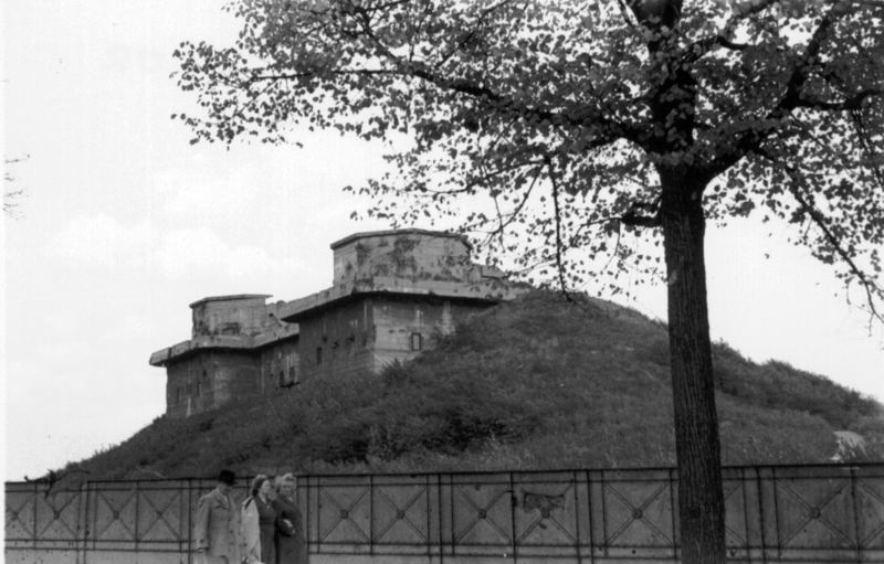 viewofbunker1951fromtheyu8.jpg