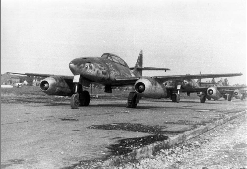 Me 262B-1a_FLICK_10.jpg