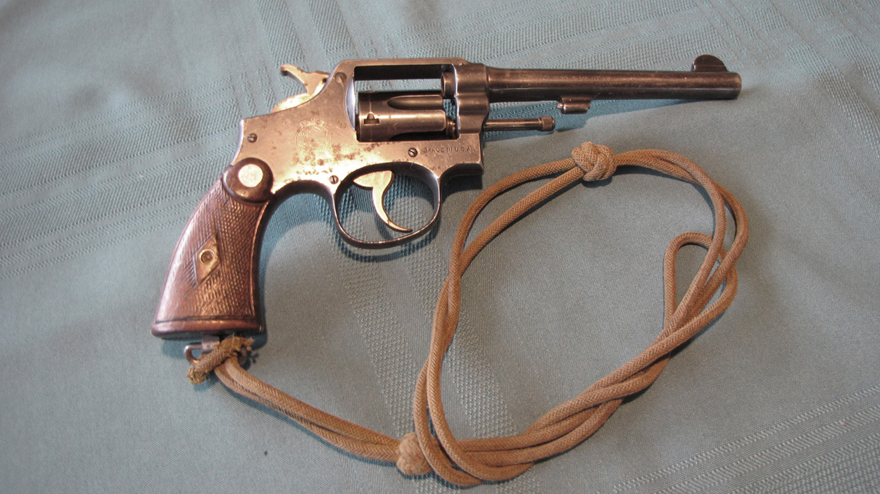 Smith & Wesson 3.jpg