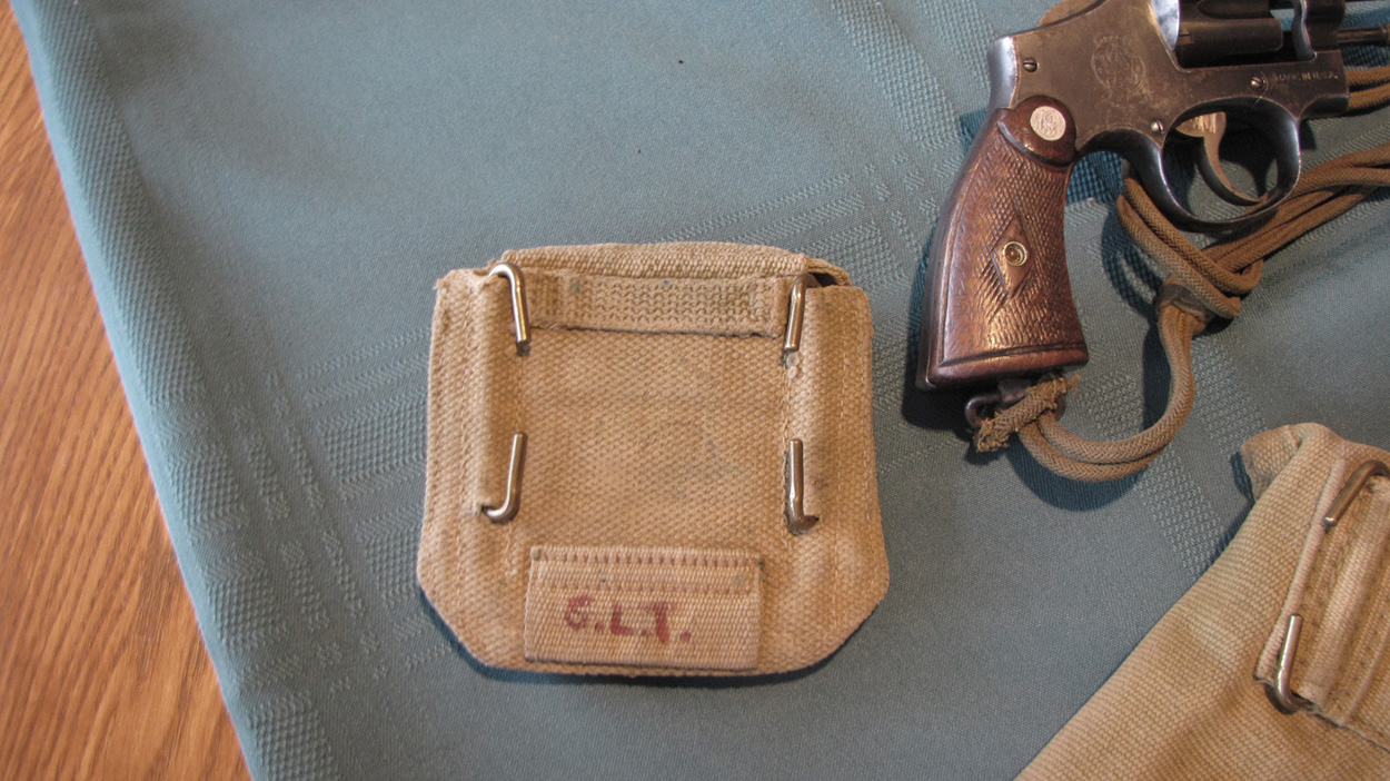 Smith & Wesson 6.jpg