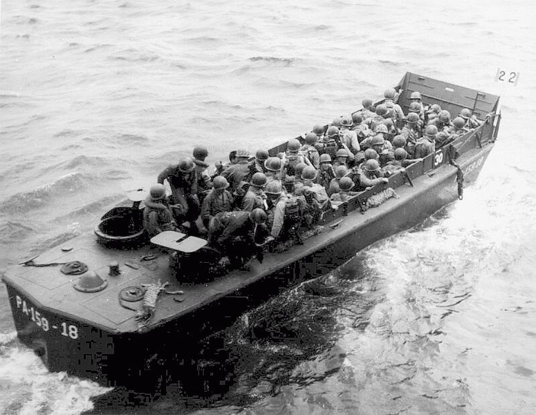 775px-Darke_APA-159_-_LCVP_18.jpg