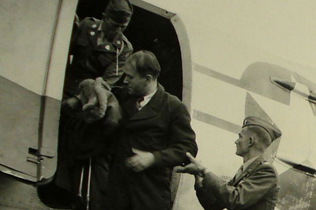 speer descente avion.jpg