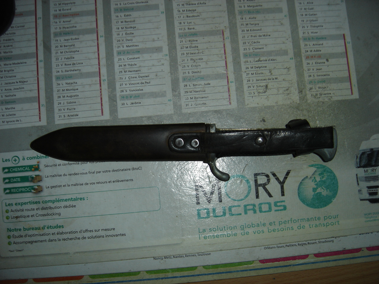 002.JPG