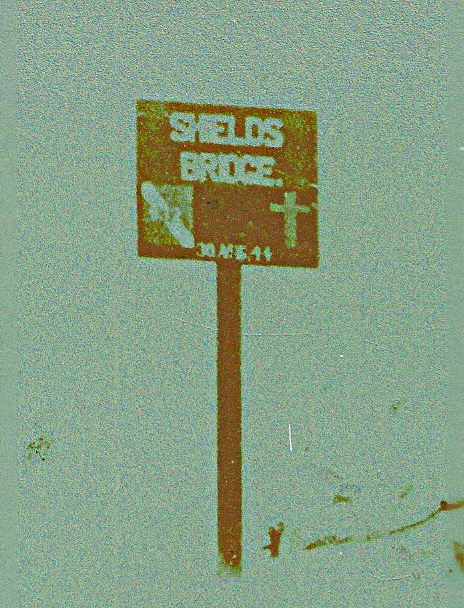 Shields Bridge 2.jpg
