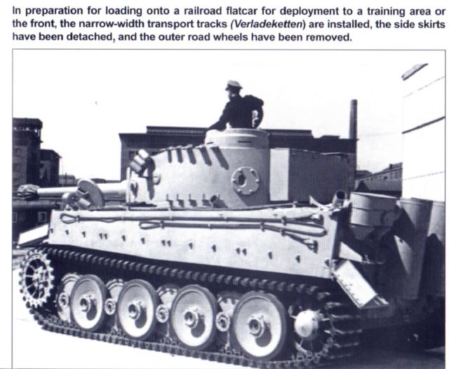 Tiger I mai 1943 sortie d'usine.JPG