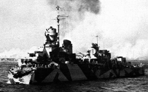 ATTILIO REGOLO 1942 7 torpillé.jpg