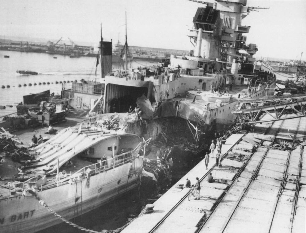 JEAN BART 1942 11 8 avaries.jpg