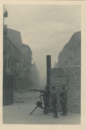 ghetto Varsovie 1943 6.JPG