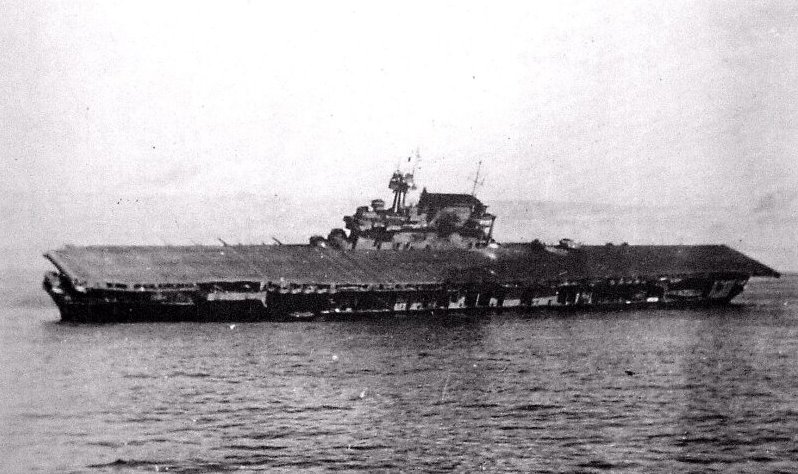 CV5 YORKTOWN 1942 6 7 coule.jpg