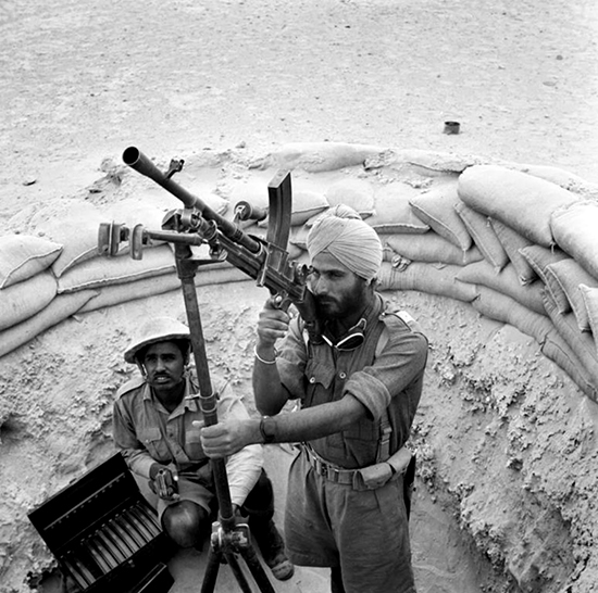 4th-Div-manning-a-Bren-Gun.jpg