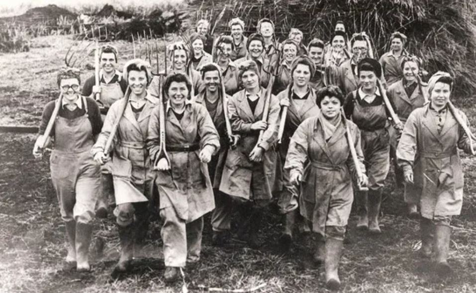 Land Girls in Cambridgeshire.JPG