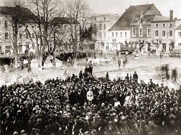 2 - Hultschiner_Ländchen_Tschechoslowakische_Armee_kurz_nach_der_Besetzung_1920_Museum_Hultschin_web.jpg