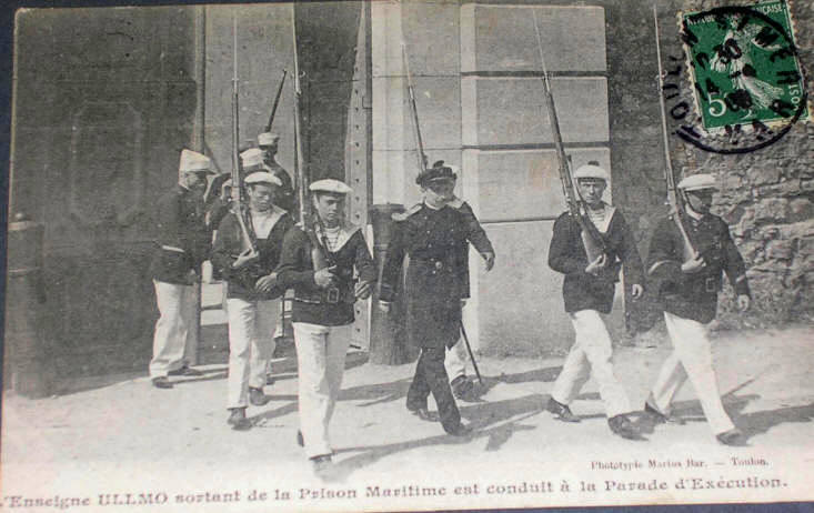 1 ullmo_parade.jpg