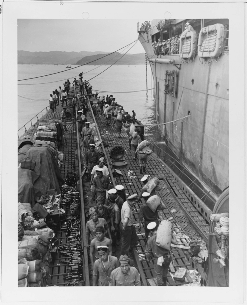 I400 1945 8 évacuation équipage nippon i400_u10.jpg