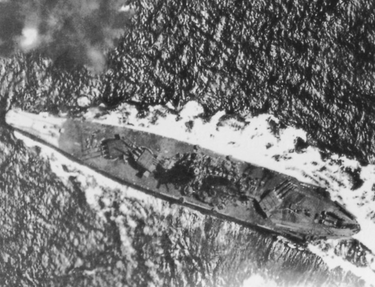 MUSASHI 1944 10 24 bataille de sibuyan sea  ship_musashi13.jpg