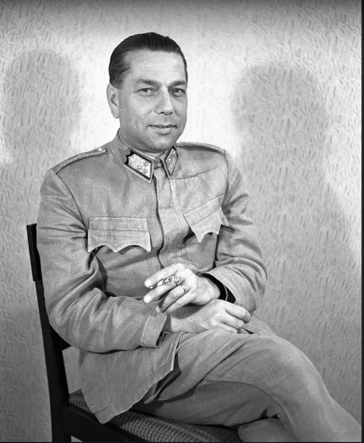 hongrois em.jpg