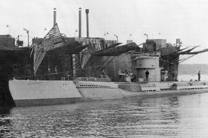 U118 1942 10 à lorient.jpg