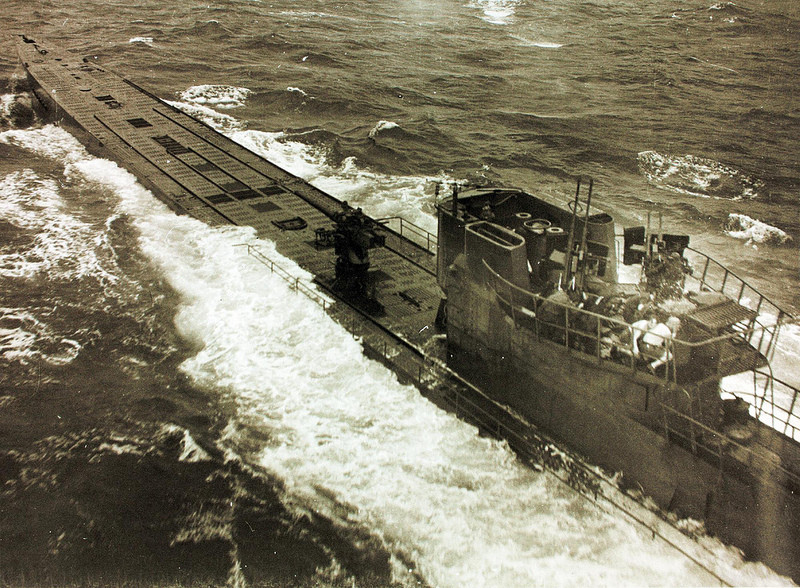 U848 1943 11 5 coulé.jpg