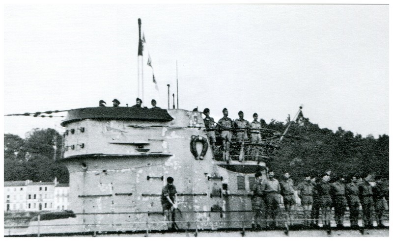 U196 1943 10 23  à bordeaux.jpg