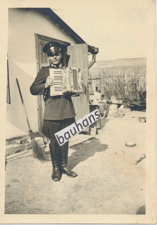 polizei accordéon.jpg
