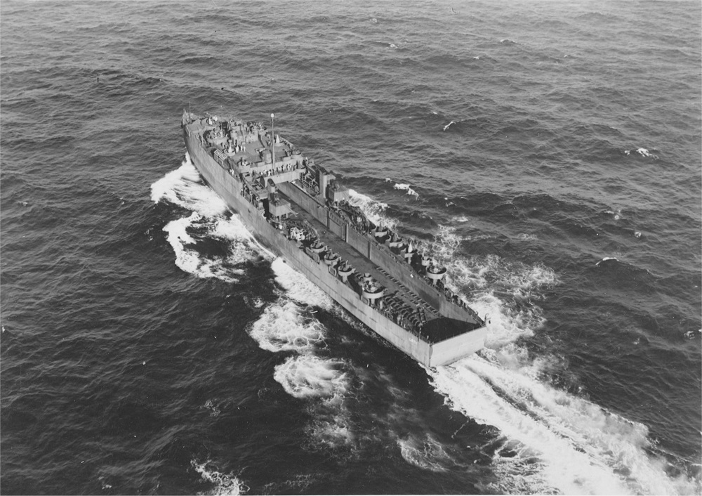 LSD1 ASHLAND 1943 10120121.jpg