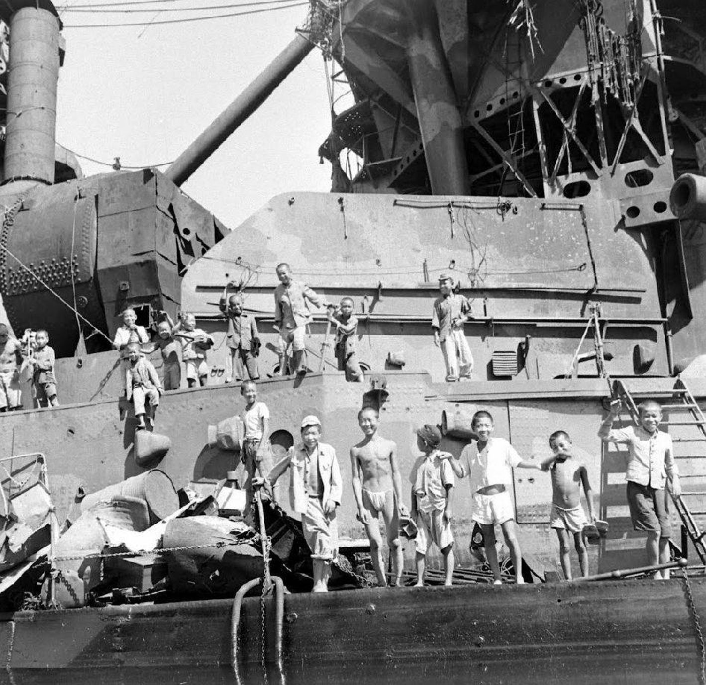 ISE 1945 5500b8705516.jpg