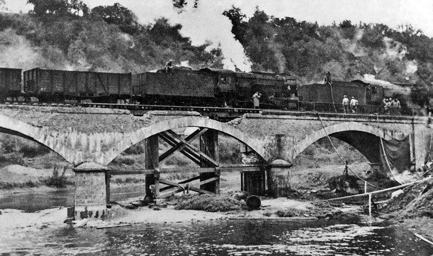 'eau-sur-la-Vire-Eté-1944.jpg