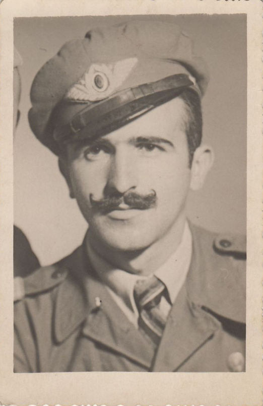moustaches.png