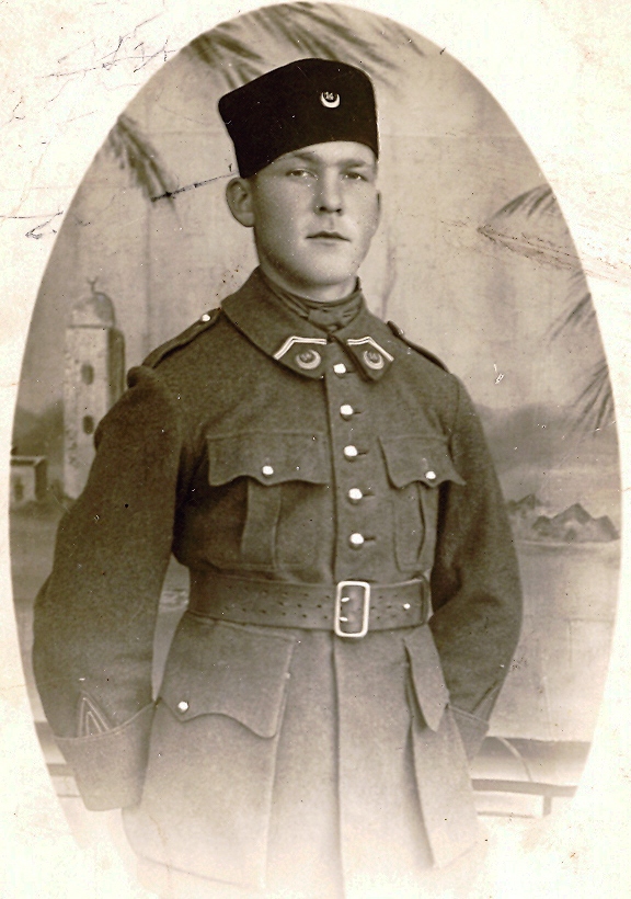 A - Mon oncle Spahi.jpg
