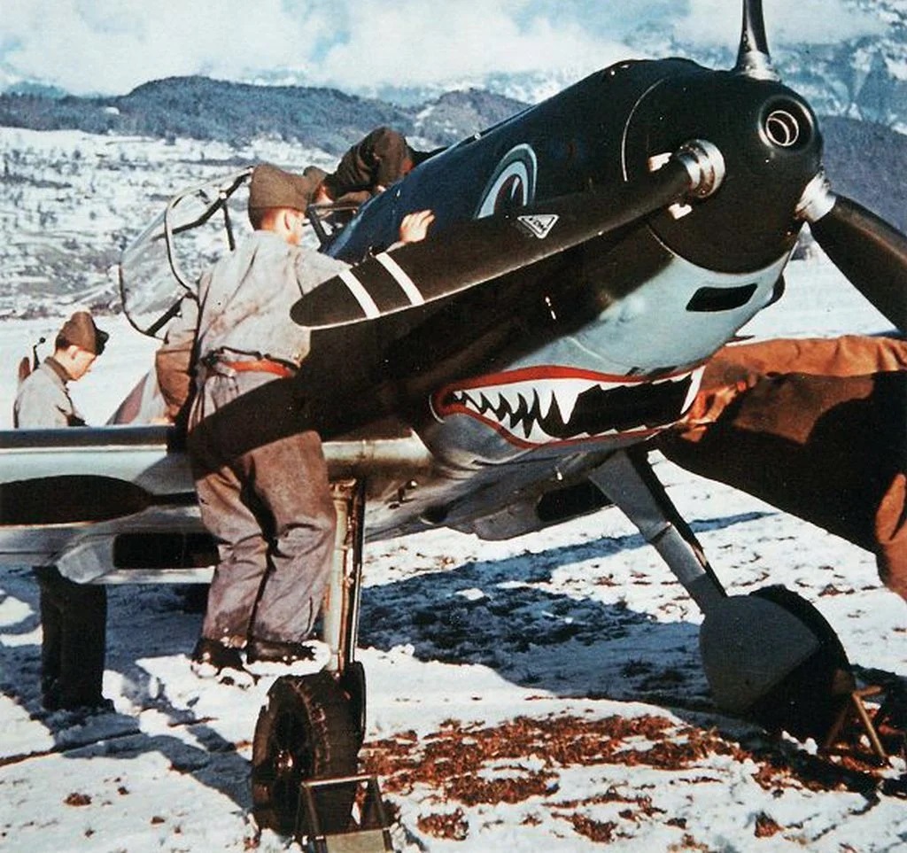 Swiss Me-109 crew winter.jpg