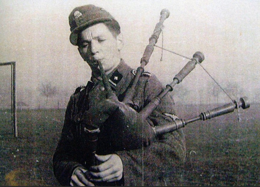 bezen perrot.jpg
