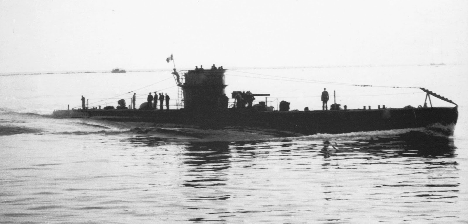 COBALTO 1942 (Turrini-Squali dell'Adriatico-via M Risolo e Naviearmatori).jpg