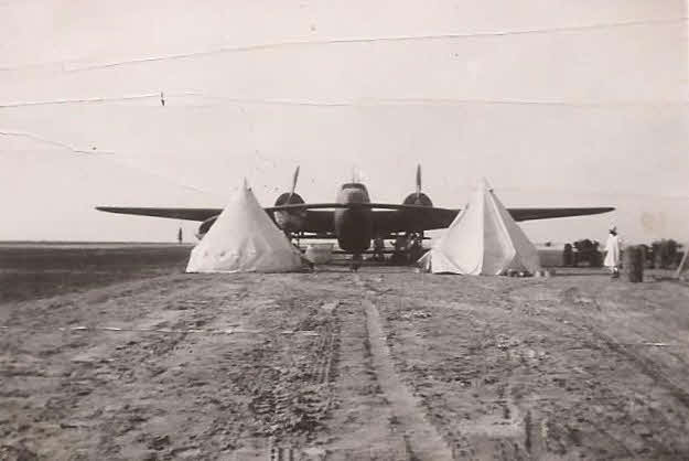 dwi_vickers_wellington_DWI_ismailia.jpg