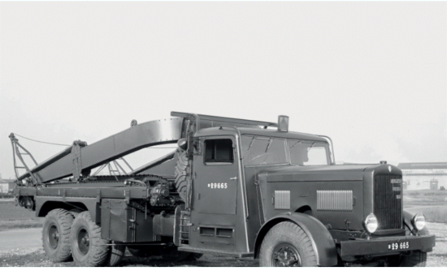 berliet porte-char.gif