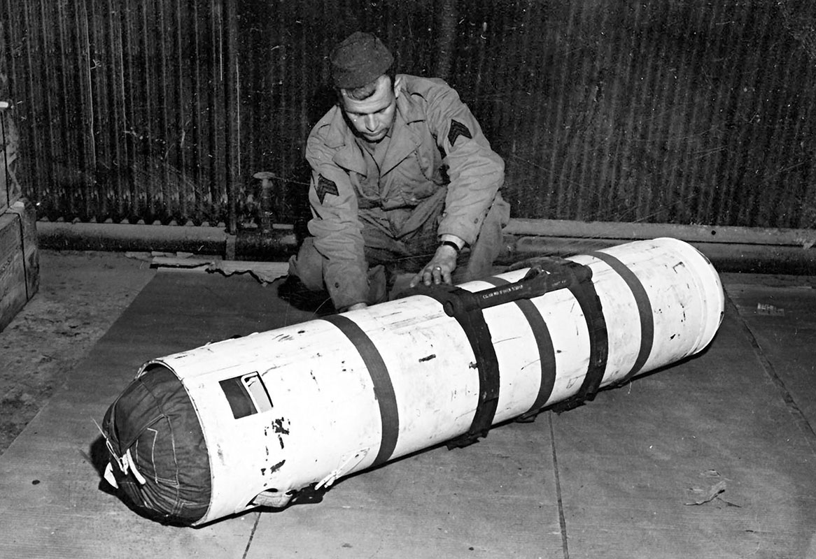 26_canister.jpg