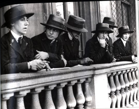 Nurses-at-Balustrade.jpg
