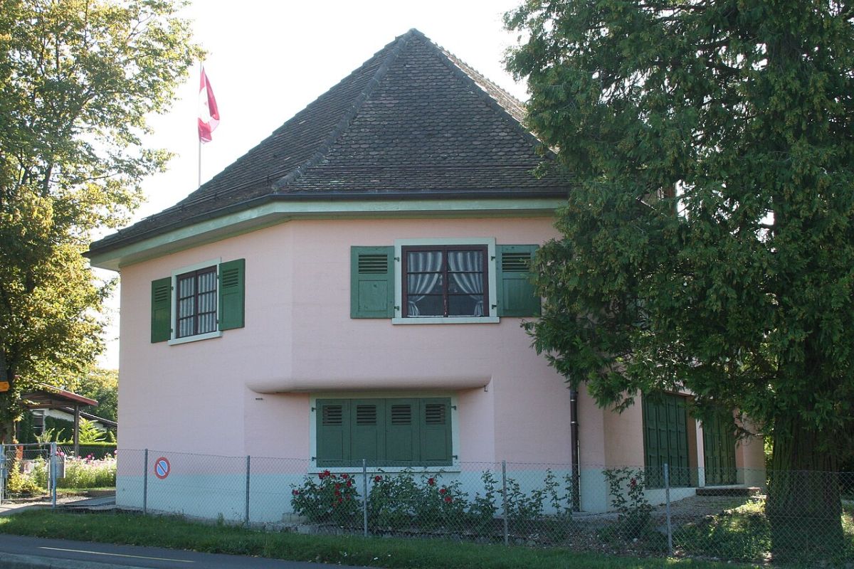 Villa_Rose_3.jpg