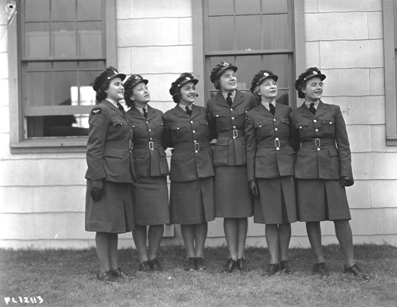 pl-12113 Canada.jpg