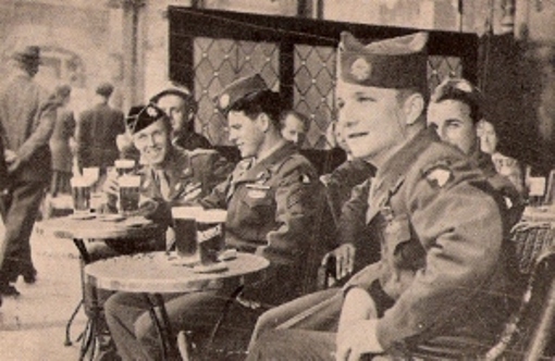 tn-paratroopers-in-brussels.jpg