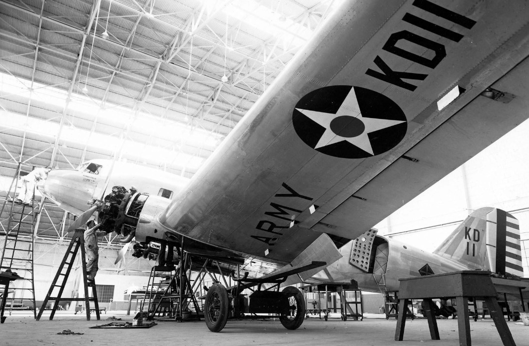 douglas C-33.png
